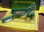 ERTL 15052 John Deere blade schaaf